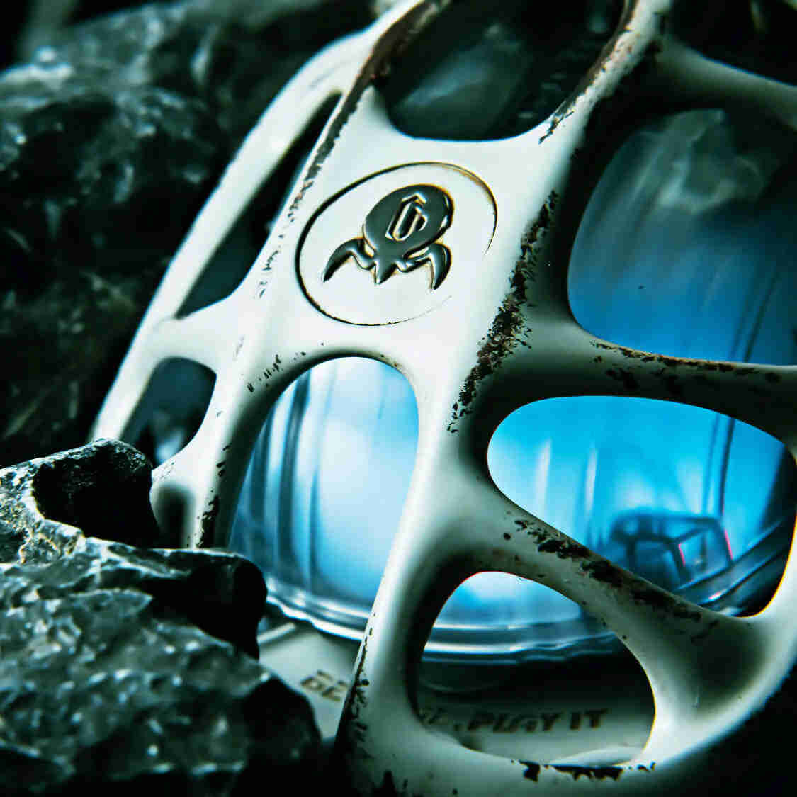 GravaStar Mercury M1 Pro Wireless Gaming Mouse - Battle Worn Silver Mist Version with 4K Dongle