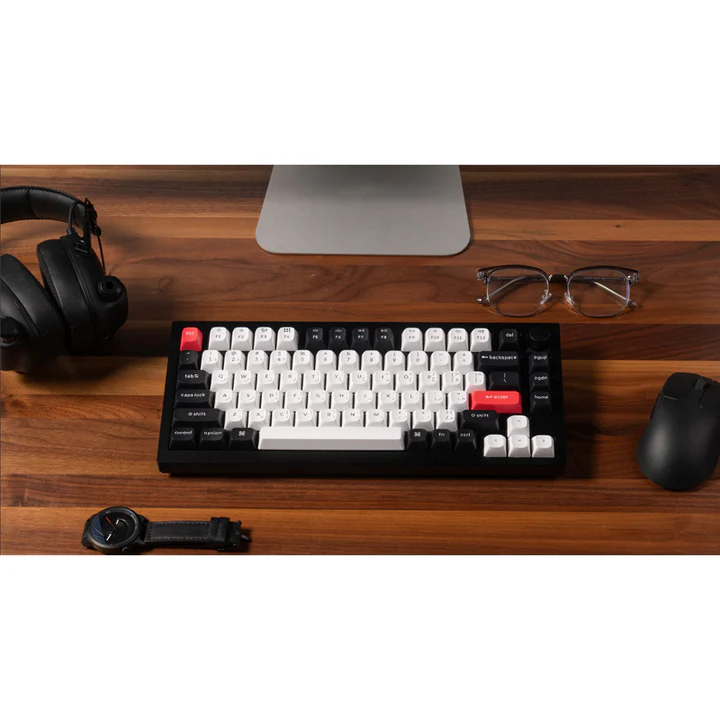 لوحة مفاتيح جيمنج ميكانيكية لاسلكية Keychron Q1 HE بحجم 75 بالمئة مع إضاءة RGB ومقبض تحكم وسويتشات مغناطيسية Gateron Double-Rail Magnetic Nebula بلون Carbon Black تخطيط إنجليزي عربي