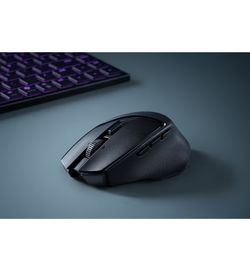 Basilisk Mobile Wireless Gaming Mouse - Black