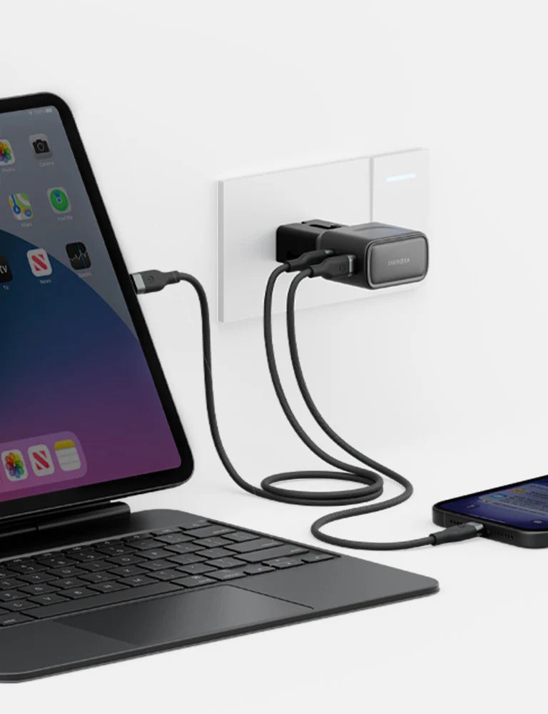 ENERGEA TRAVELGO ADAPTER 45, 2C 45W - GUNMETAL