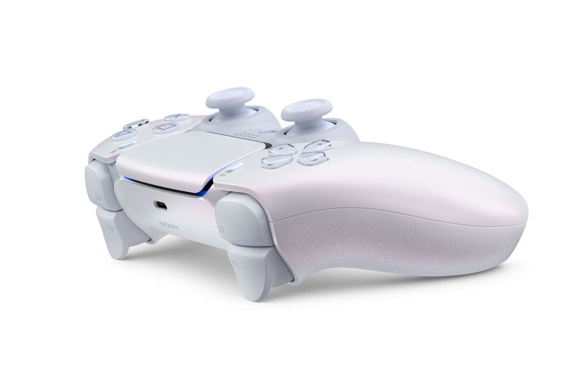 PS5 DualSense Wireless Controller - Chroma Pearl
