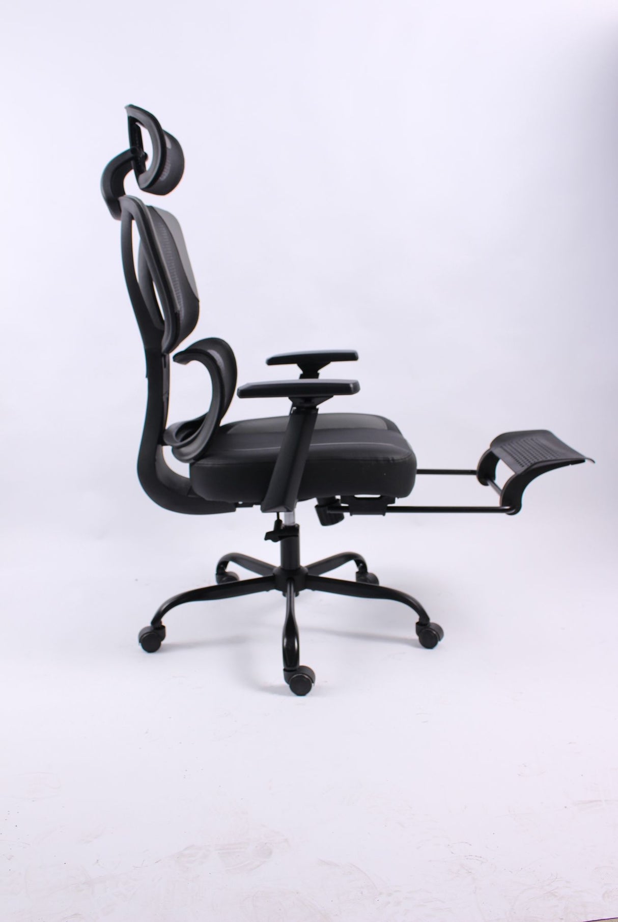 BLACK BULL Mesh Office and Gaming Chair With Footrest , Adjustable Headrest Up & Down with 3D armrest ( Installation not included )