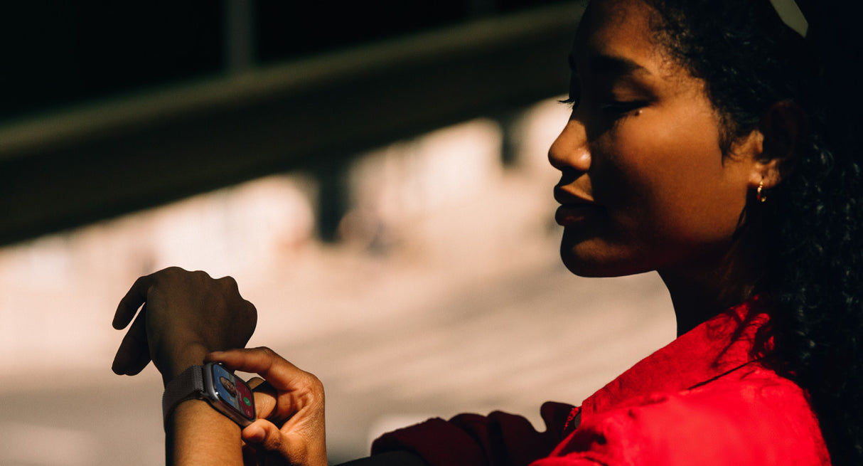 Apple Watch Series 11, 42mm, Aluminum Case (GPS)