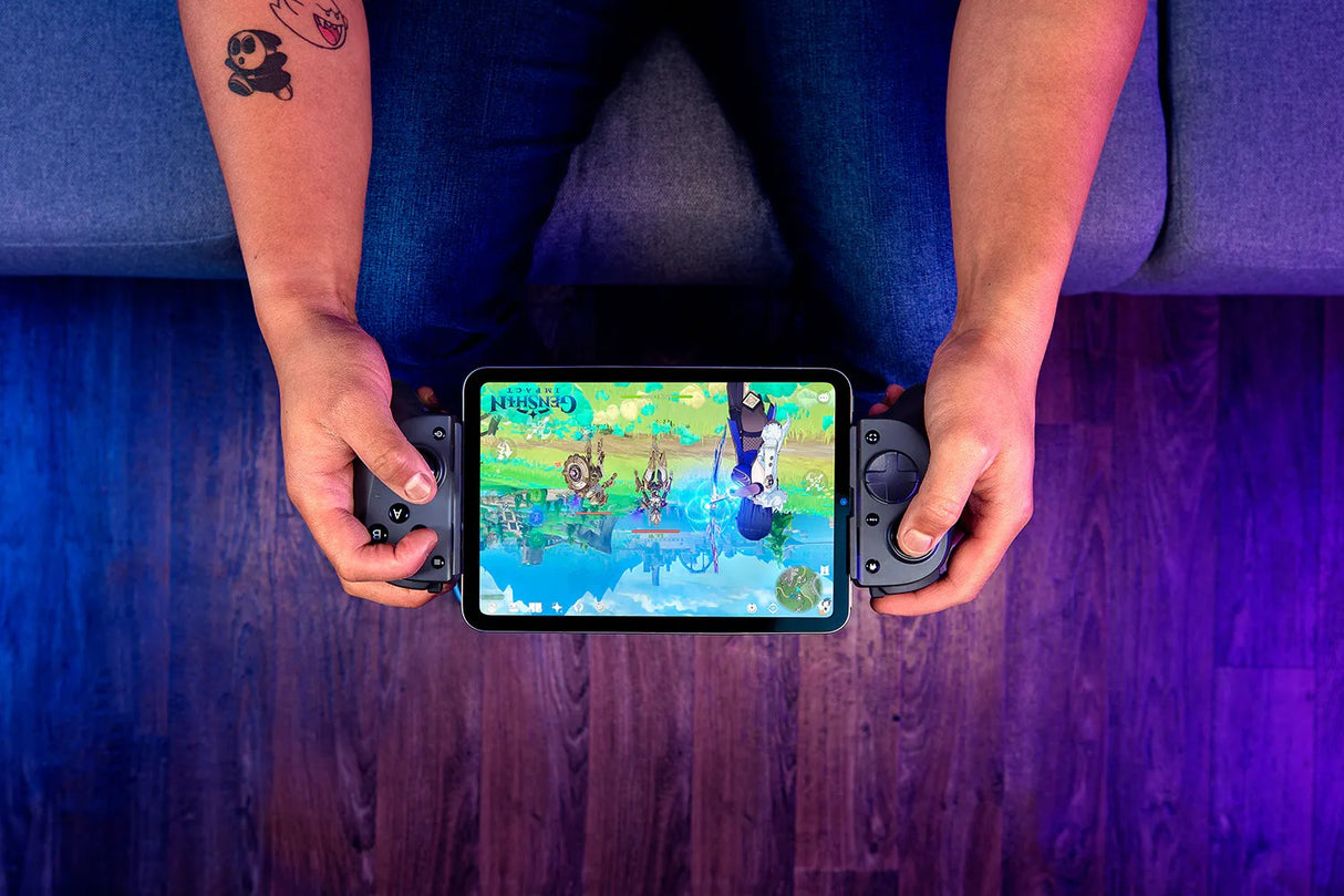 Razer Kishi V3 Pro Haptic USB C Controller for Phones, Mini Tablets, & PC