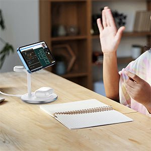 Choetech Magleap Duo 3in1 Magnetic wireless charger station for iPhone 12/13/14 series,AirPods Pro with Iwatch holder - Level UpLevel UpAdapter6932112101853