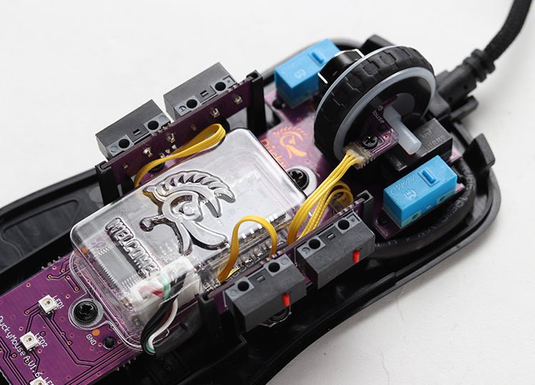 DUCKY Feather Hauno Switches Rgb Gaming Mouse - Level UpDUCKYPC Accessories4710578298650