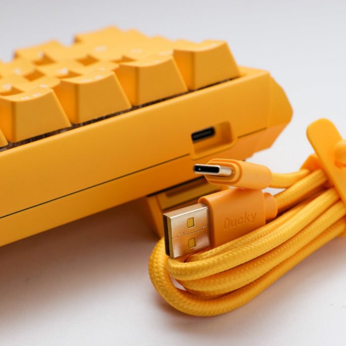 DUCKY ONE 3 MINI YELLOW HOTSWAP RGB DOUBLE SHOT PBT MECHANICAL KETBOARD CHRRY RGDB RE - Level UpDUCKYKeyboard4710578309967