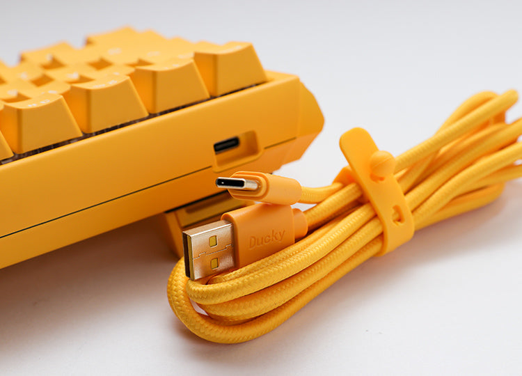 Ducky One 3 Yellow Ducky SF 65% Cherry Blue Key US