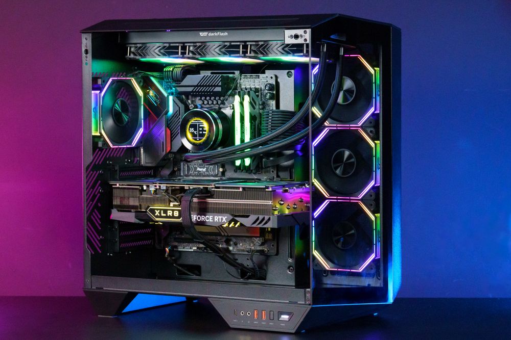 Custom Gaming PC Ultra 7 265KF, RTX 5070 12GB, RAM 32GB DDR5, 2TB NVMe SSD, Windows 11 Pro