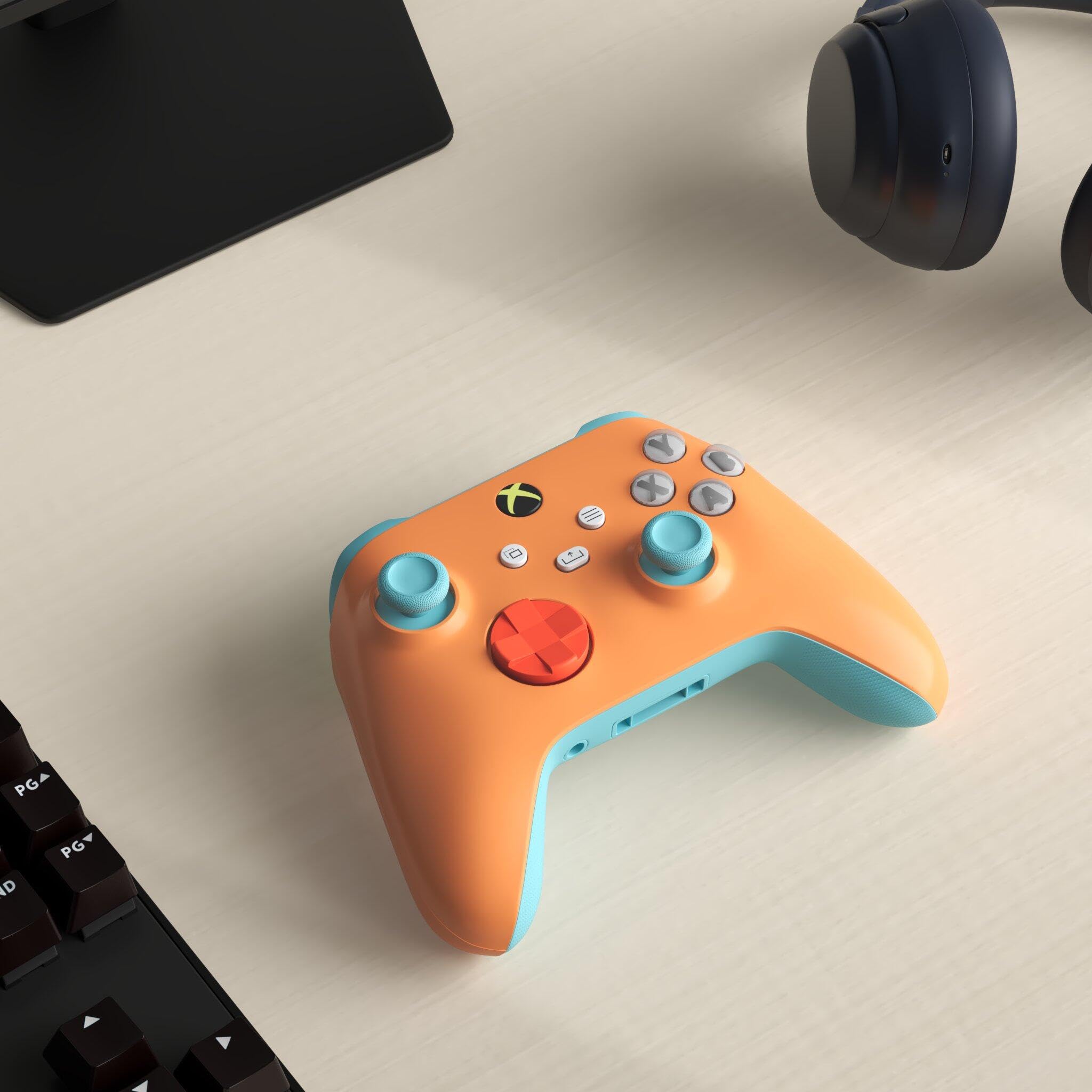 Xbox ワイヤレス コントローラー OPI コラボ 新品　未開封 ネイルのOPIとXboxが再びコラボ、夏色コントローラ「サンキスド
