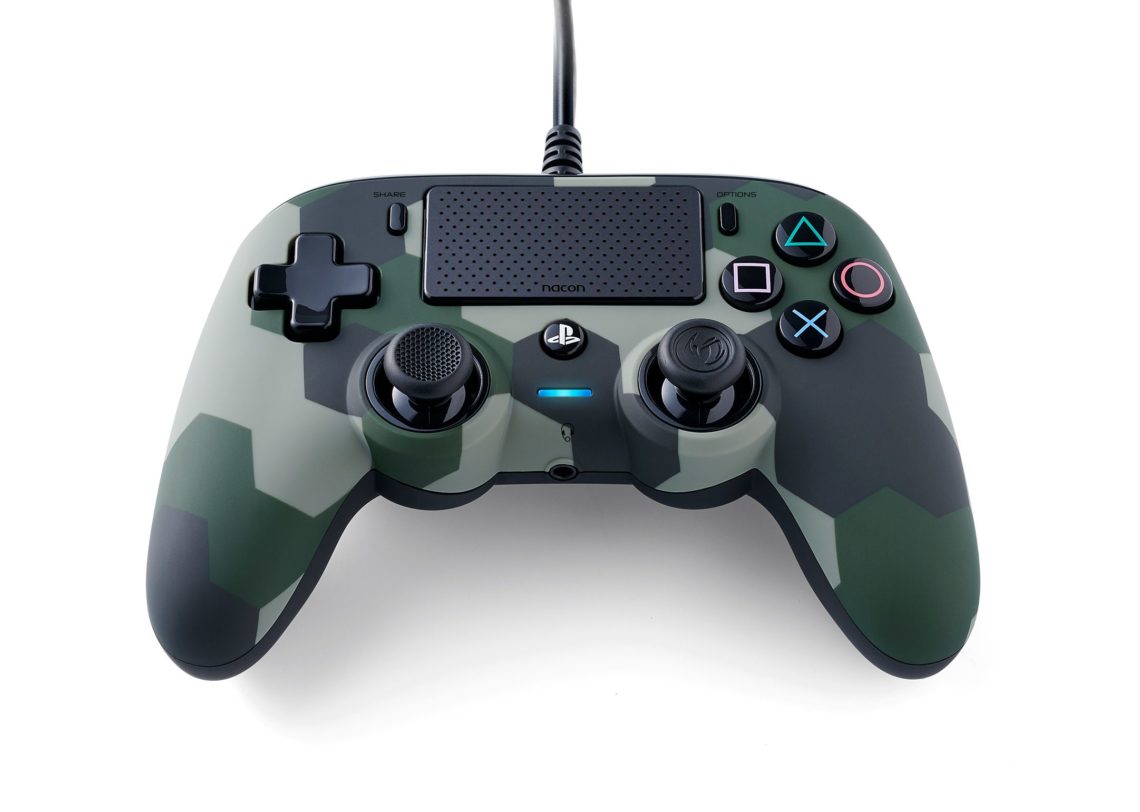 وحدة تحكم PS4 صغيرة الحجم بنمط تمويه أخضر من ناكون
