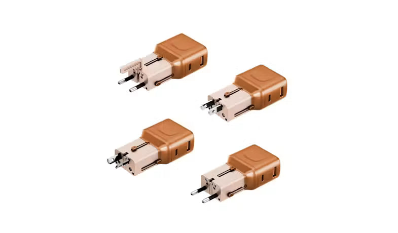 محول سفر Energea TravelGo بمنفذ USB-C واحد ومنفذ USB-A واحد بقدرة 35 واط - برتقالي