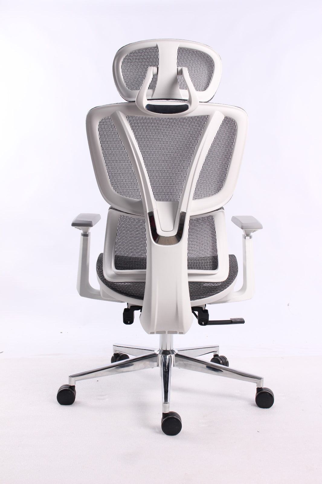 Black Bull UMGC6002B mesh office and gaming Chair With footrest , adjustable Headrest up & down  3D armrest  , load weight: 130kg ,white / Gray (Assembly not Included)