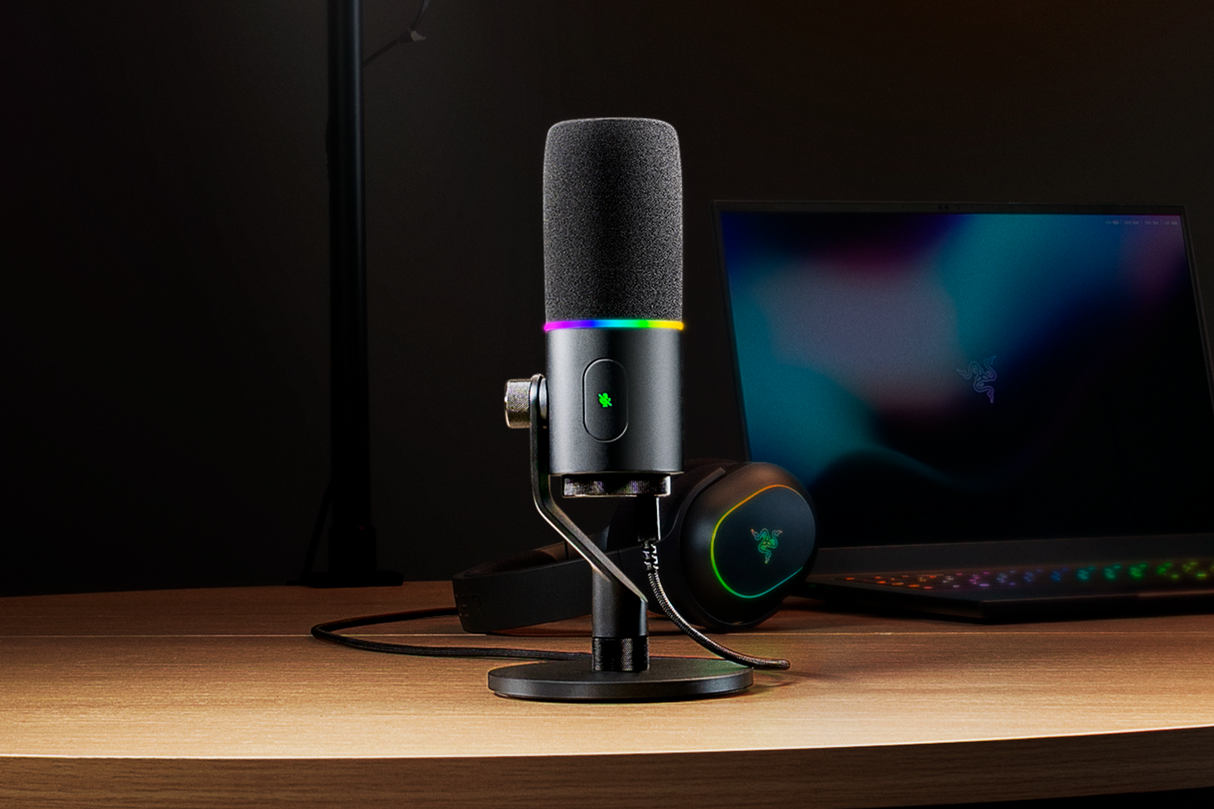 RAZER Seiren V3 Pro Gaming Microphone - Black RZ19-05500100-R3M1