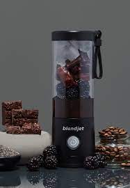 BlendJet V2 Portable Blender - Black - Level UpBlendJet810053640005